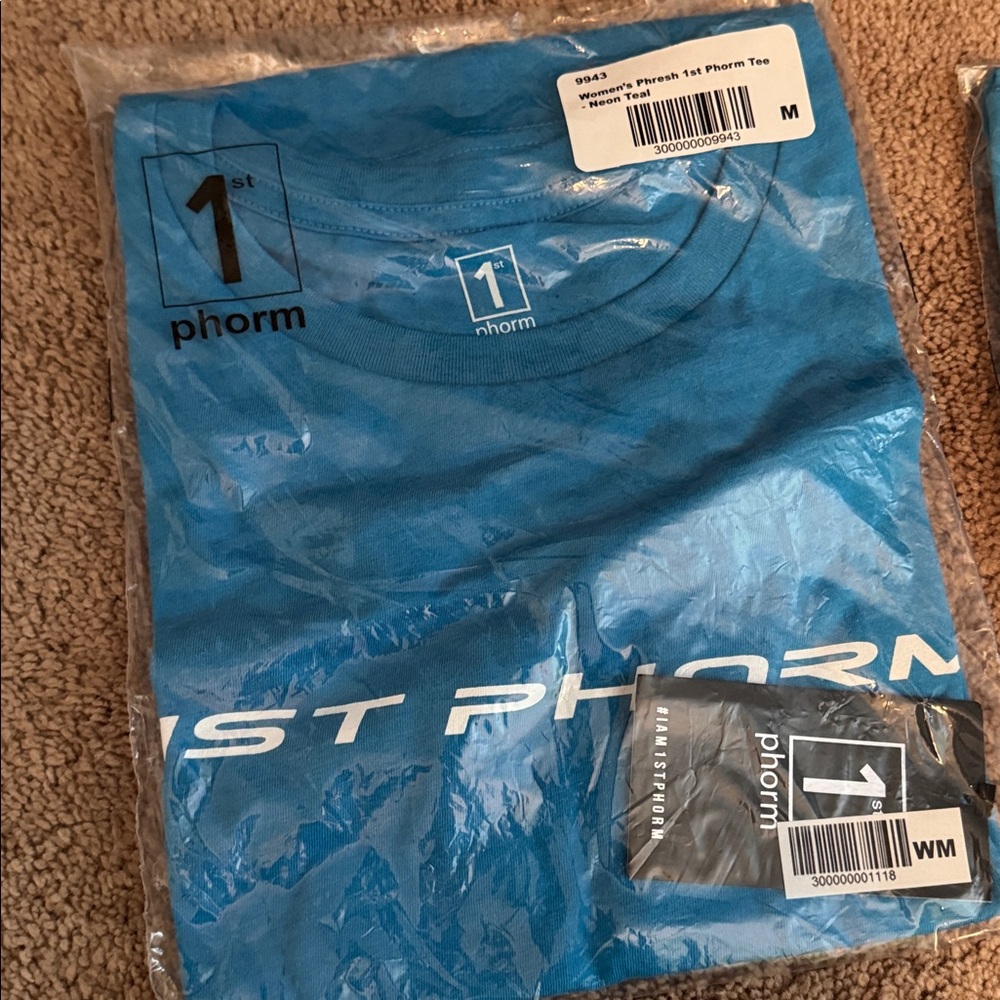 1st Phorm Women's Blue Short Sleeve Tee
